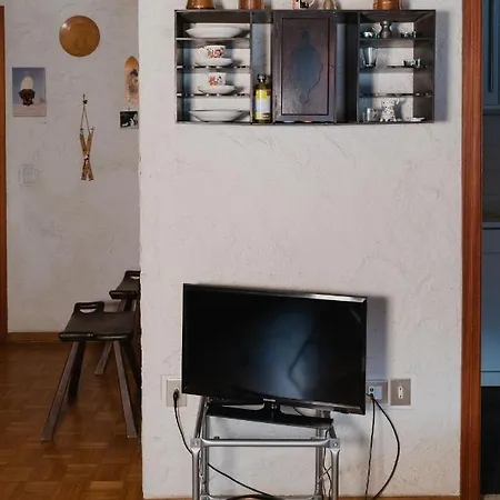 Fevri Apartment